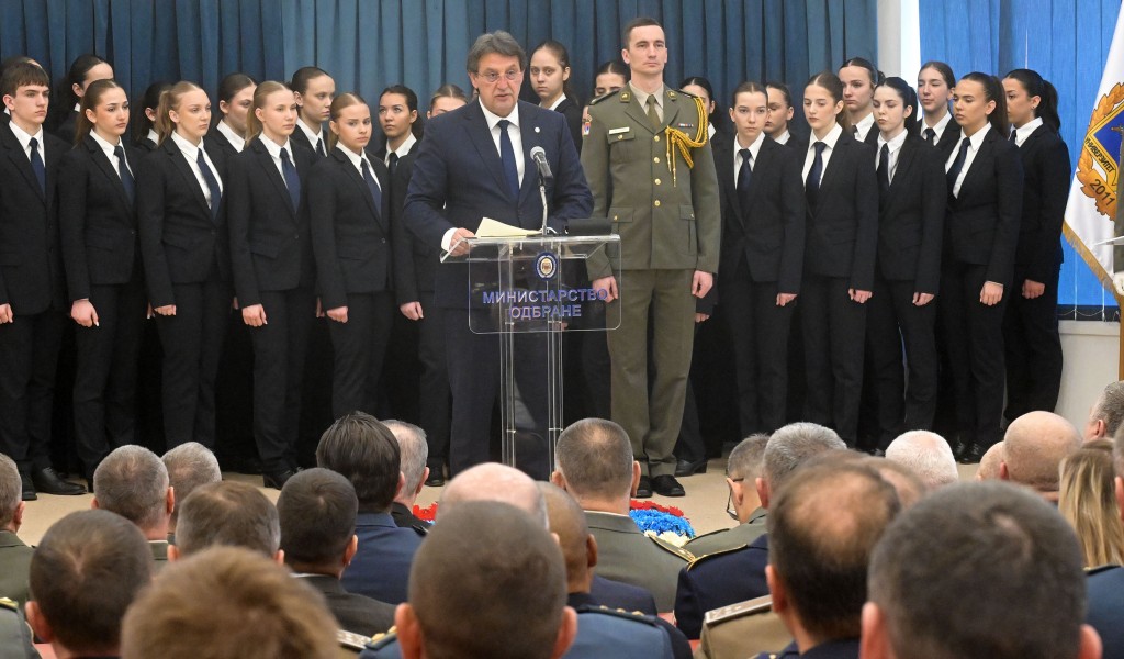 Министар Гашић присуствовао обележавању Дана Универзитета одбране